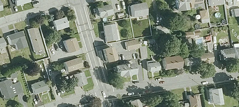 475 High St