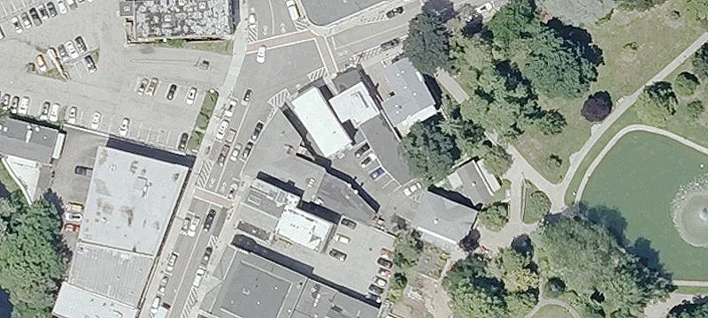 67 High St