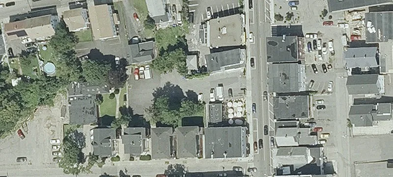 786 Broad St