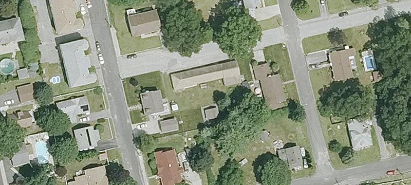 25 Holly St