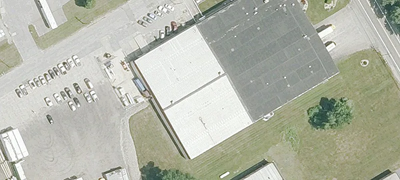 925 Main St