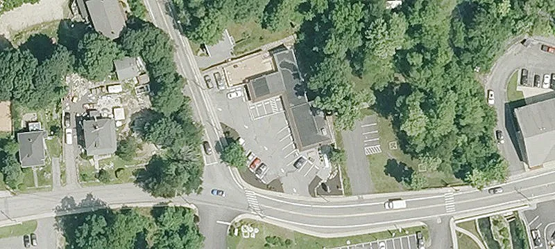 9 Church St