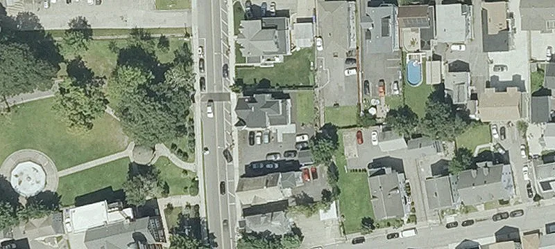 597 Broad St