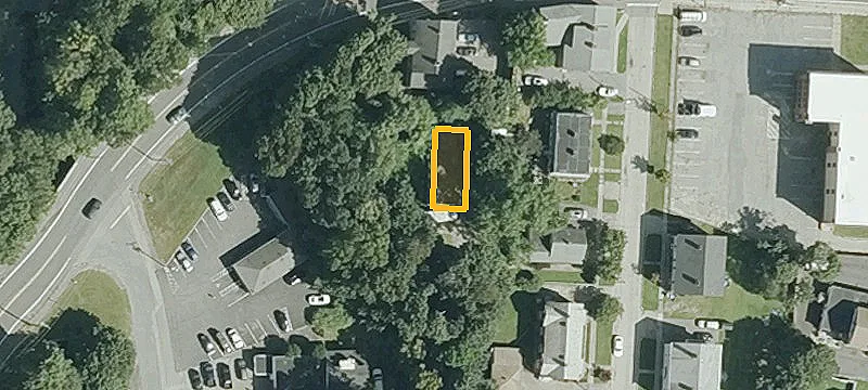 80 Lonsdale Main St