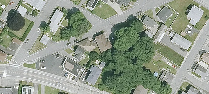 16 Mowry St