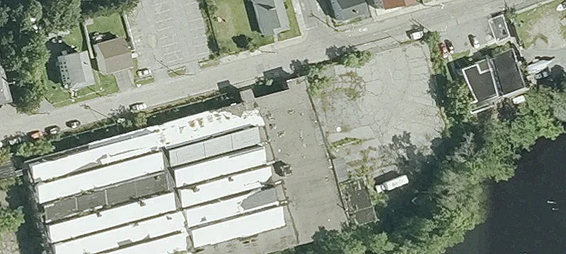 16 Meeting St