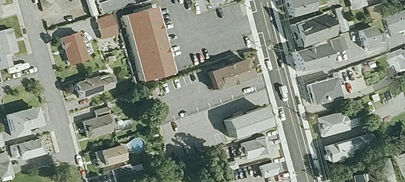 122 Broad St