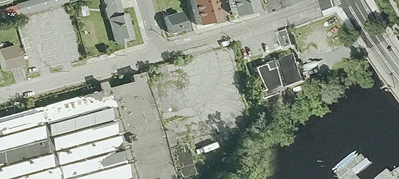 12 Meeting St