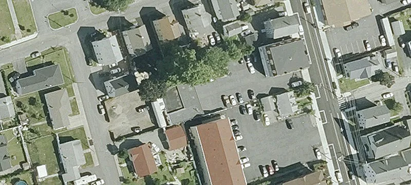 144 Broad St