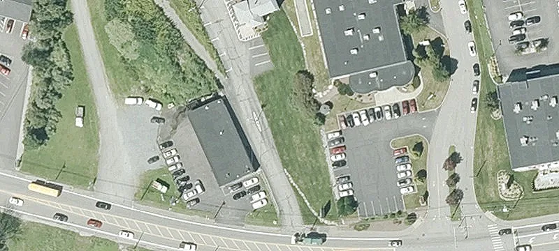 1305 Hartford Ave