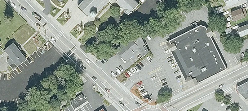 915 Atwood Ave