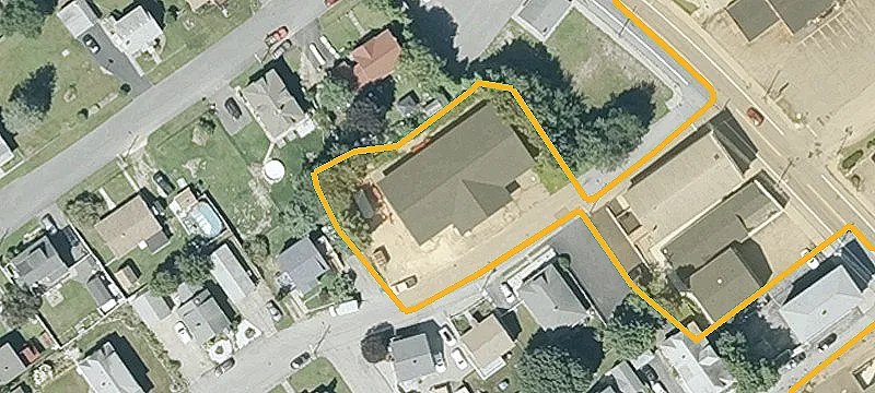 11 Waterman Ave