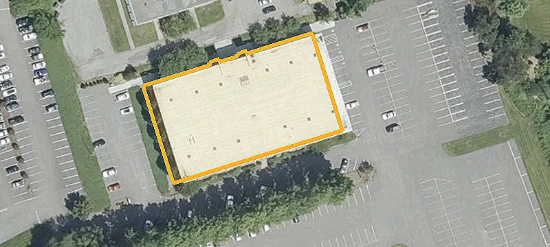 76 Hammarlund Way
