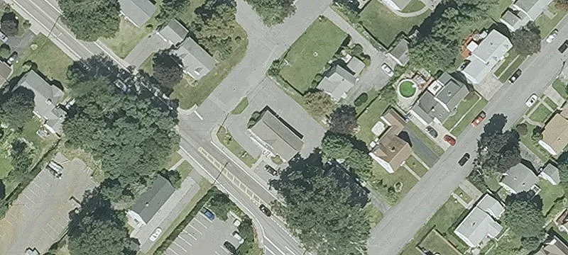 1455 Douglas Ave