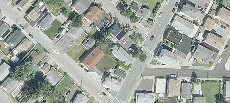 225 Pocasset Ave