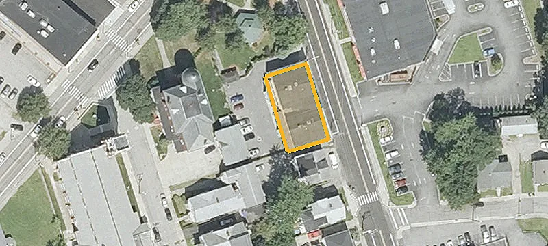 1287 Main St