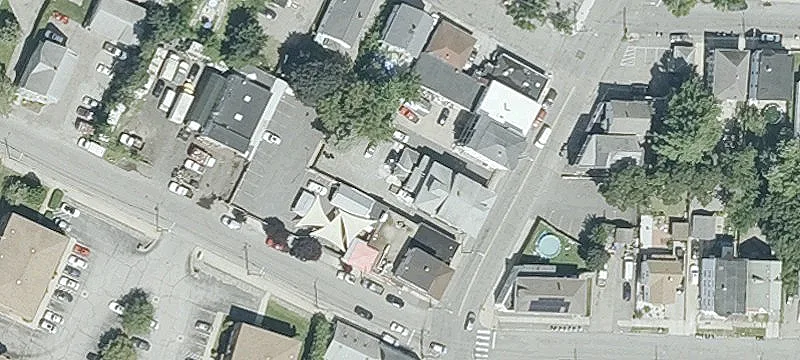 349 Dyer Ave