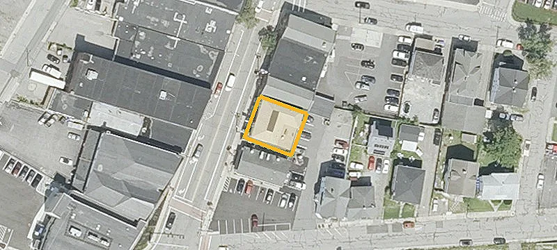 1236 Main St