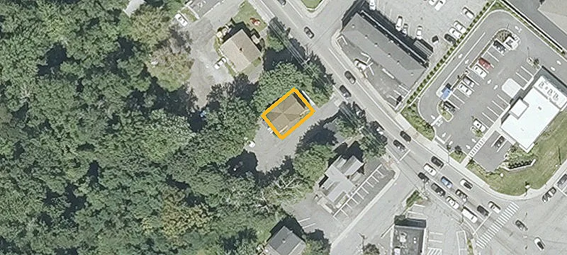 652 East Ave