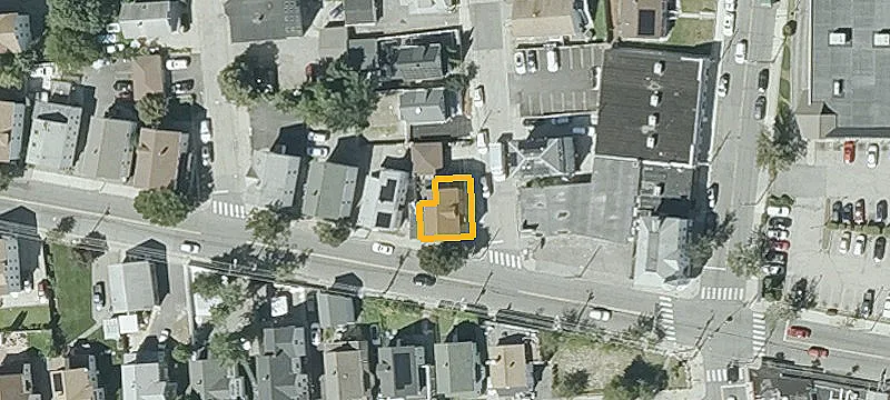 1119 Chalkstone Ave
