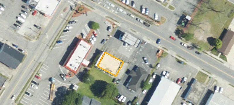 4224 Main St