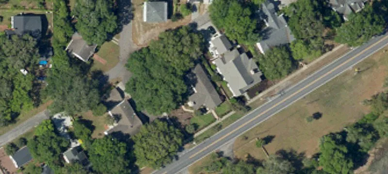 2013 Bay St