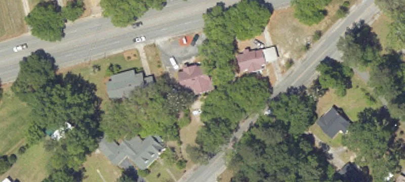 224 Live Oak Dr