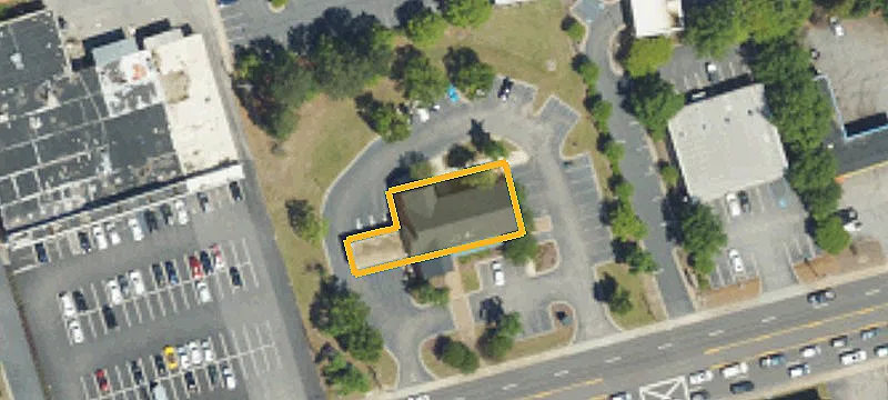 575 Columbia Ave