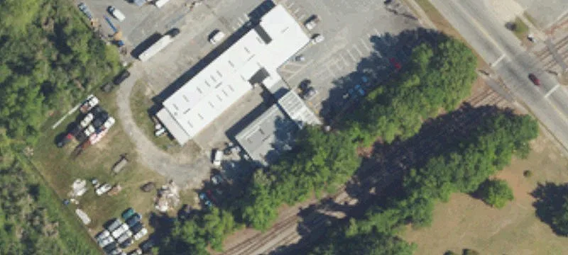 605 Broughton St