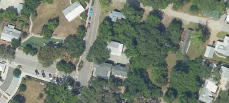 49 Boundary St