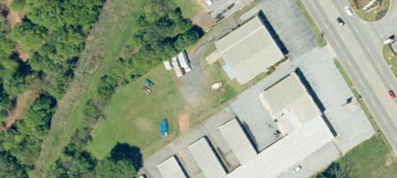 1650 Main St