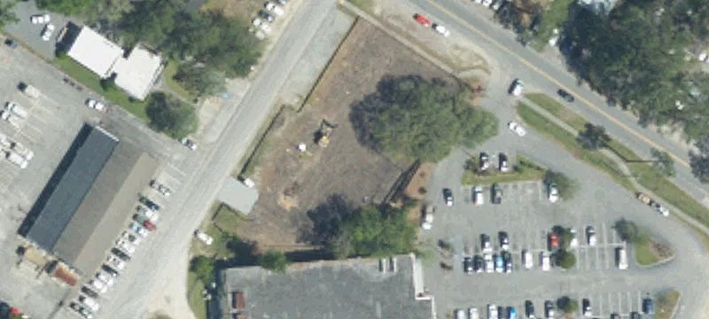 212 4th N St