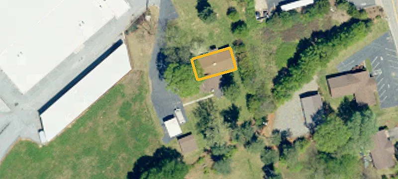 125 Mccullugh Rd