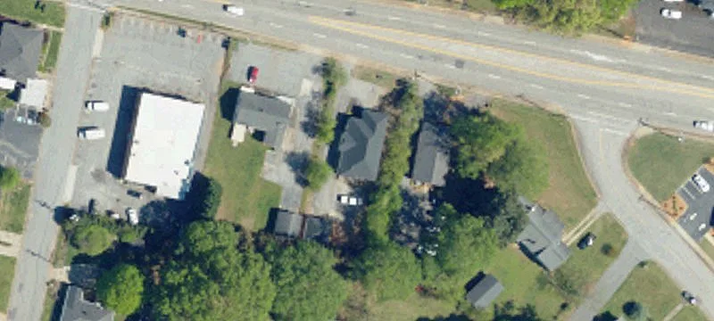 1203 Poinsett St