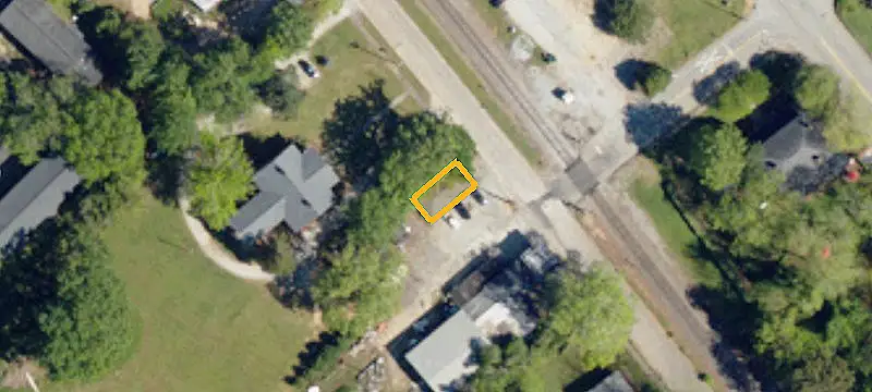180 Dogwood Ave