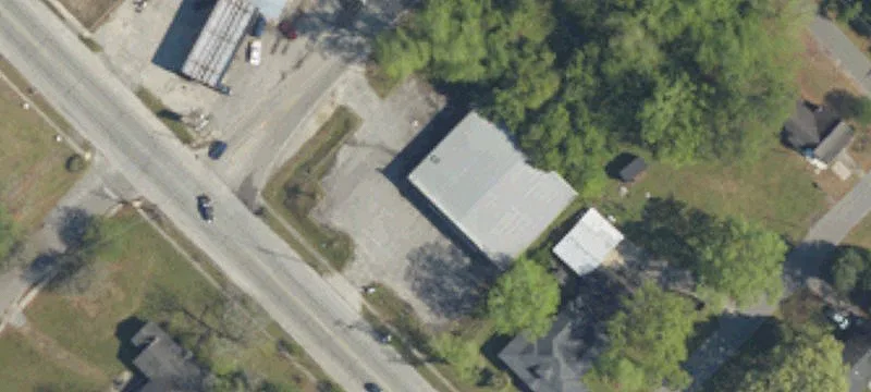 6711 Charleston Hwy