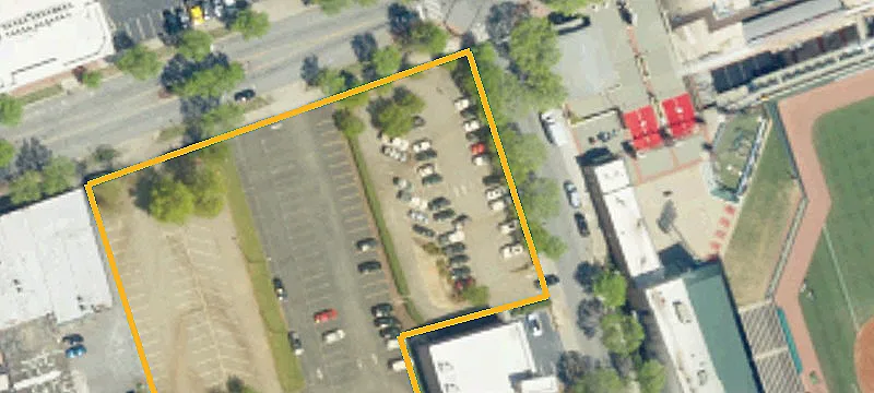 1001 Main St