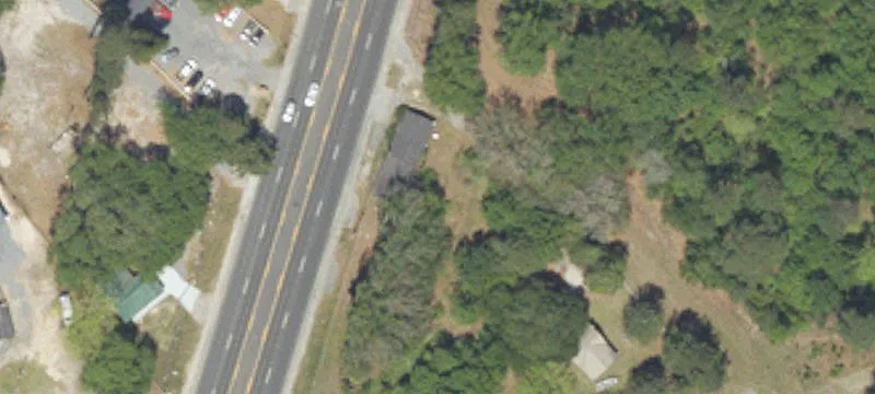 3432 Live Oak Dr