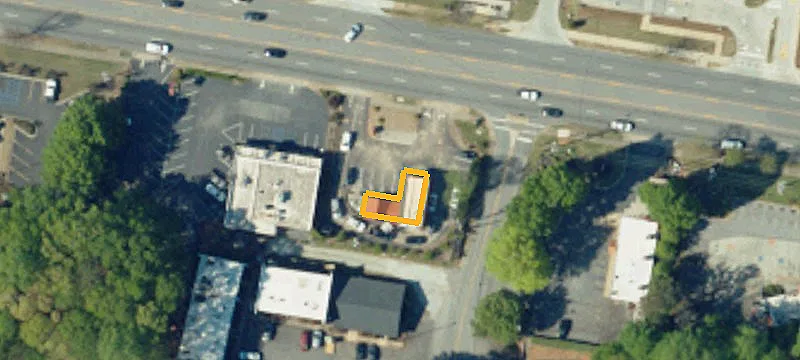 1060 Tiger Blvd