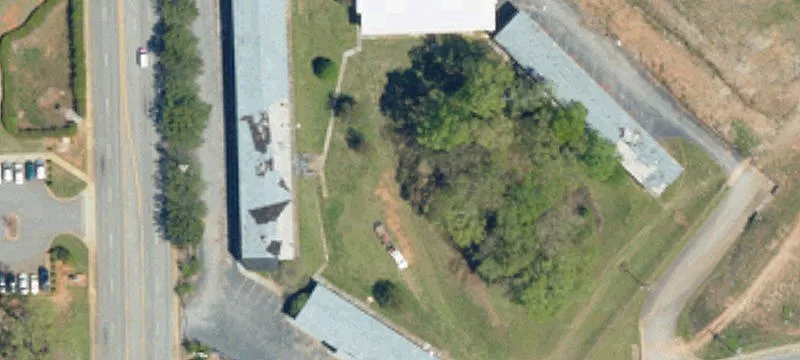 3905 Augusta Rd