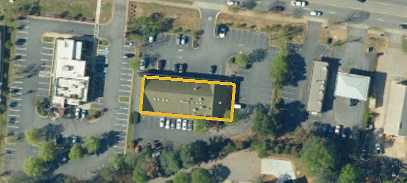 906 Tiger Blvd
