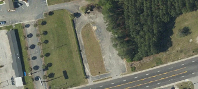 1262 Sniders Hwy