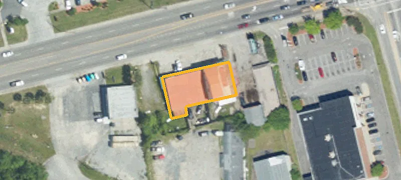 1915 Main St