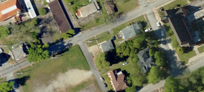 1400 Johnstone St