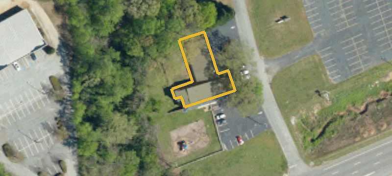 4899 Wade Hampton Blvd