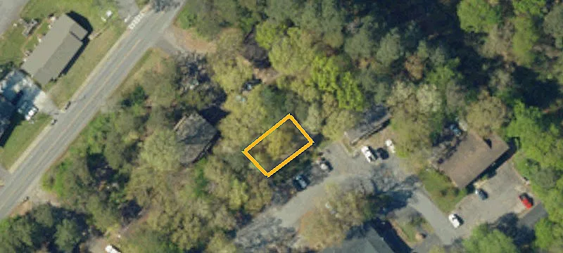 112 Creekside Dr