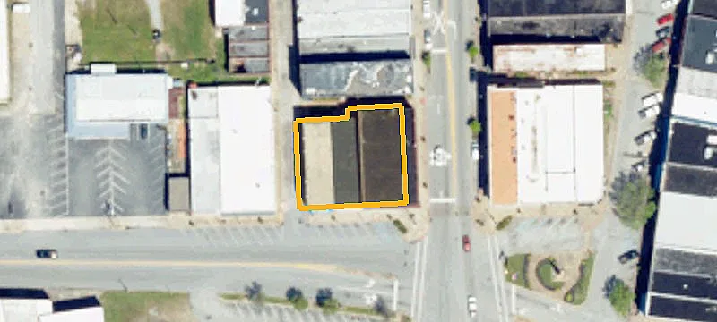 104 Main St