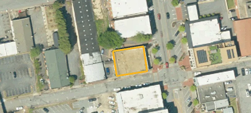 301 Main St