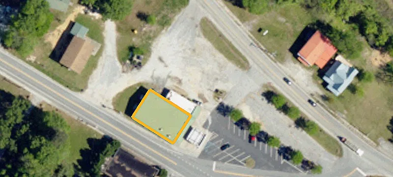 4528 Main St