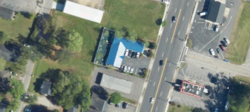 1911 Main St
